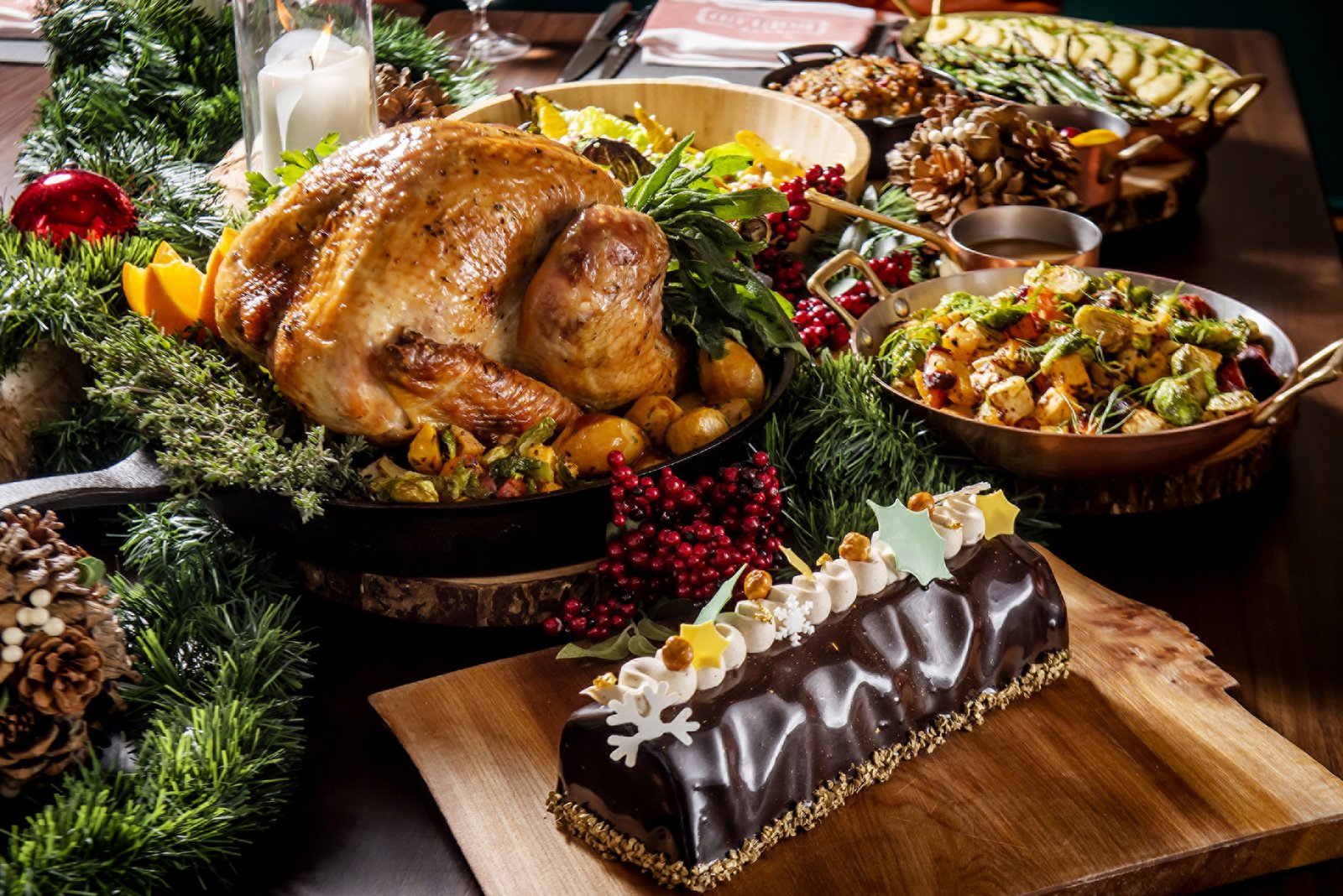 FOUR SEASONS HOTEL RIYADH AT KINGDOM CENTRE CELEBRATES THE FESTIVE SEASON WITH STYLE