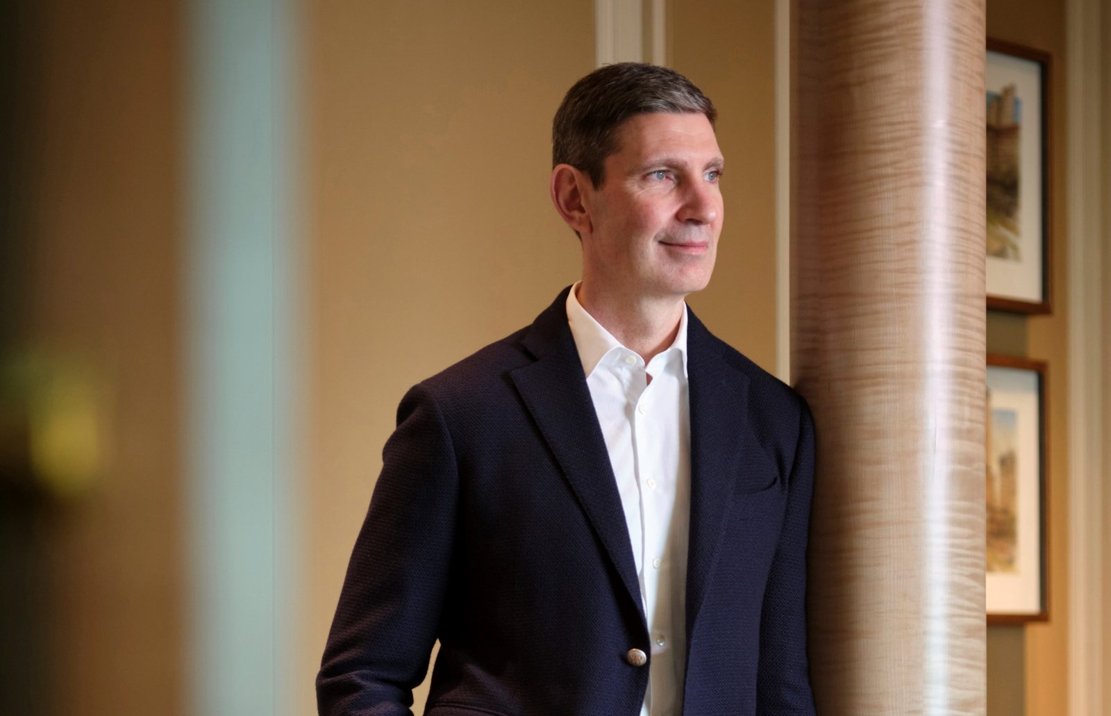 FOUR SEASONS HOTEL JAKARTA WELCOMES GENERAL MANAGER SIMON BARNETT