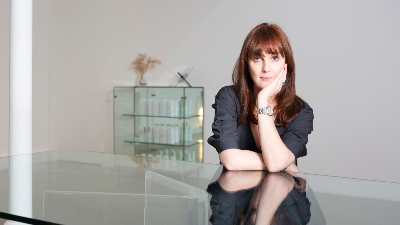 PUT YOUR BEST FACE FORWARD WITH TERESA TARMEY, “FACIALIST TO THE STARS,” AT FOUR SEASONS RESORT MALDIVES AT LANDAA GIRAAVARU