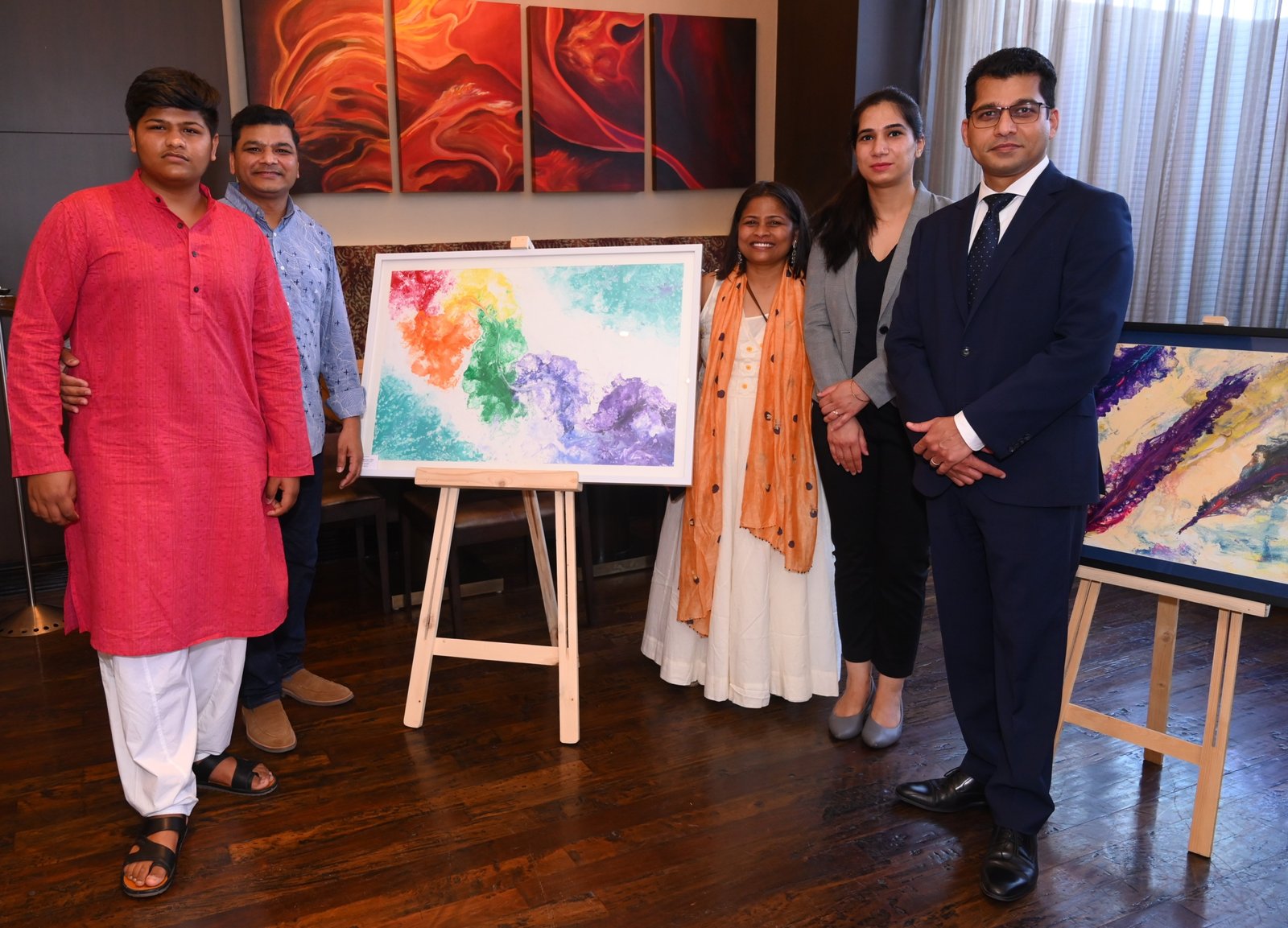 SPLASHING COLORS – AN ART EXHIBITION TO RAISE AWARENESS FOR DOWN SYNDROME