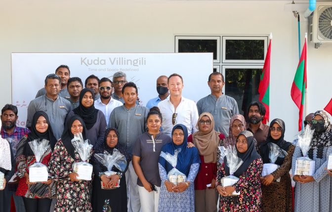 Kuda Villingili Resort Maldives Presents Ramadan Gifts to Thulusdhoo Community