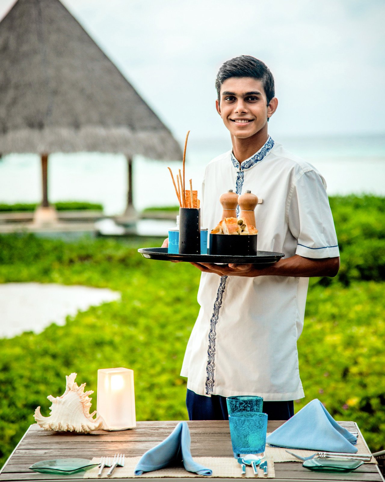CELEBRATING THE FOUR SEASONS RESORTS MALDIVES HOSPITALITY APPRENTICES GRADUATING IN 2022 AND WELCOMING THE CLASS OF 2023