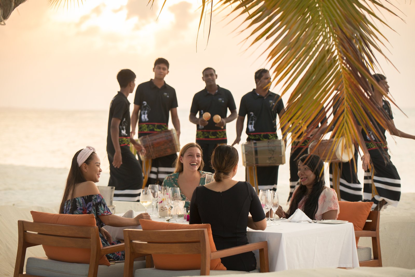 UX* South Ari Atoll Announces “As The Sun Goes Down” Week of Events