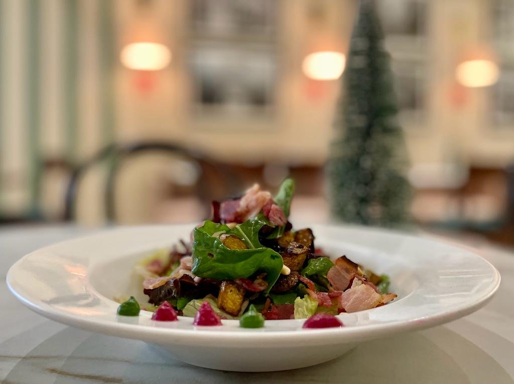 Café Amaretto rings in festive cheer with its all-new Christmas menu