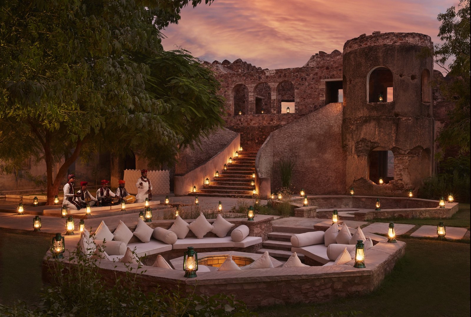 Ultimate Fort Experience & Celebrate with Six Senses